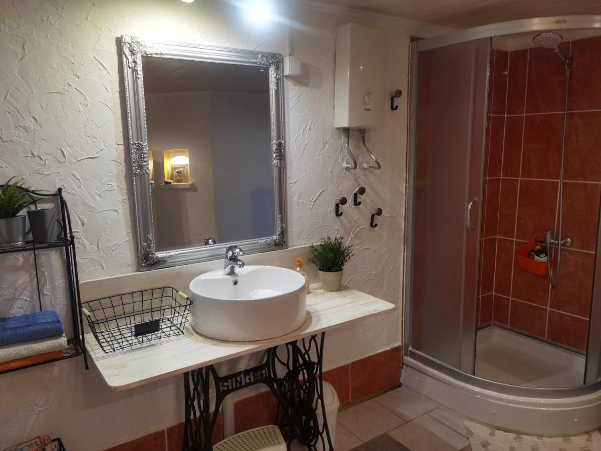 מורטר Drescher Apartments מראה חיצוני תמונה