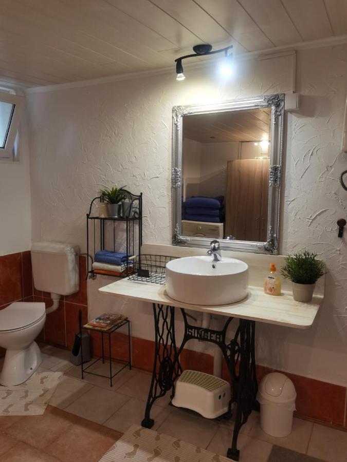 מורטר Drescher Apartments מראה חיצוני תמונה