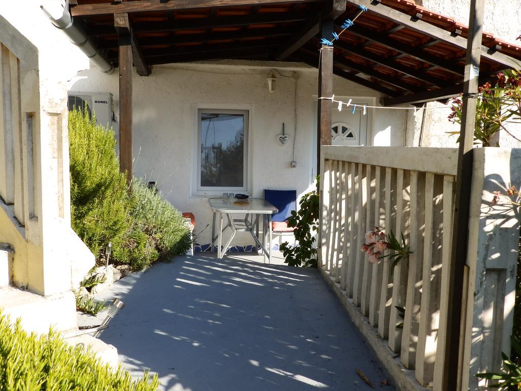 מורטר Drescher Apartments מראה חיצוני תמונה